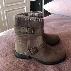 Just Fab Short Boots